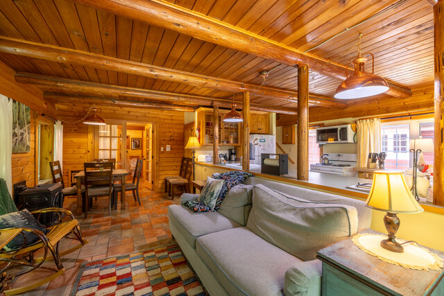 Image 4 for Copper Creekside Cabin