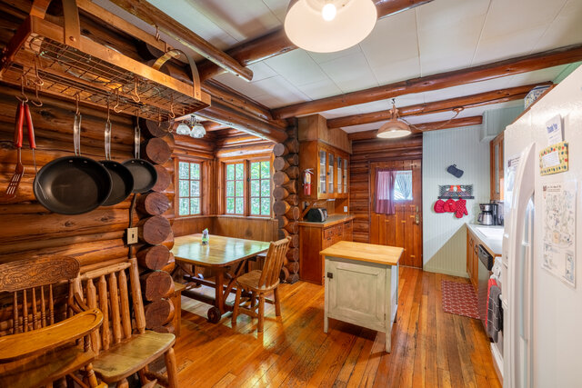 Image 6 for Copper Creek Lodge