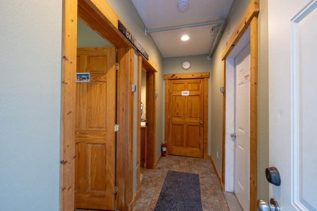 Image 4 for Snow Cabin