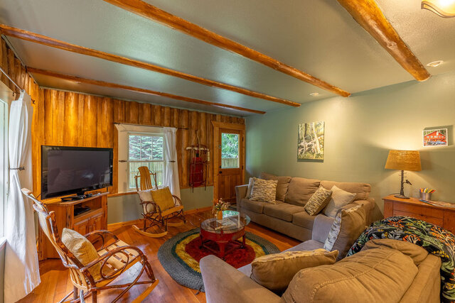 Image 9 for Cedar Springs