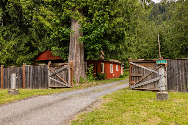 Image 3 for Cedar Springs