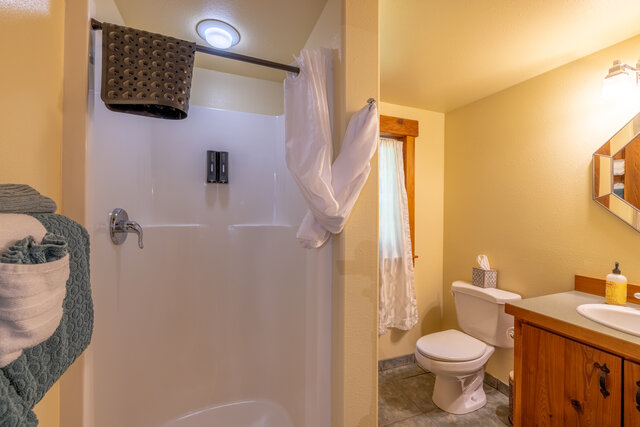 Image 7 for Art Studio Cabin