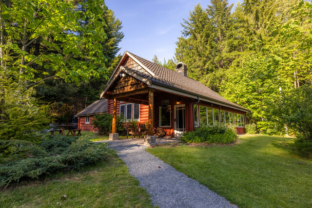 Image 1 for Copper Creek Lodge