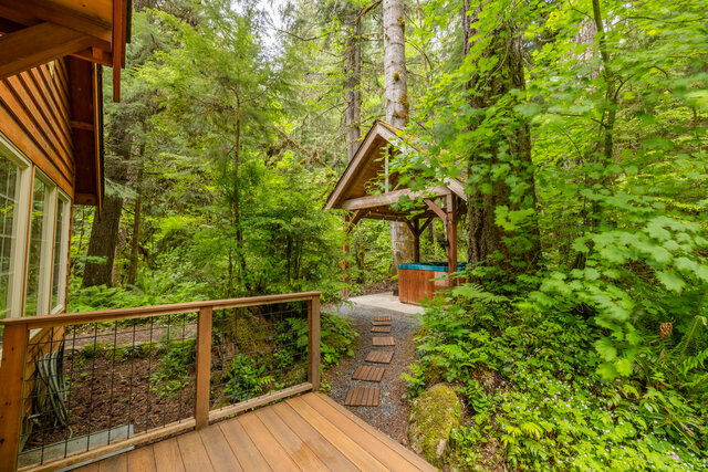 Image 4 for Muir Cabin