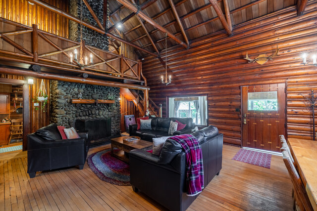 Image 7 for Copper Creek Lodge