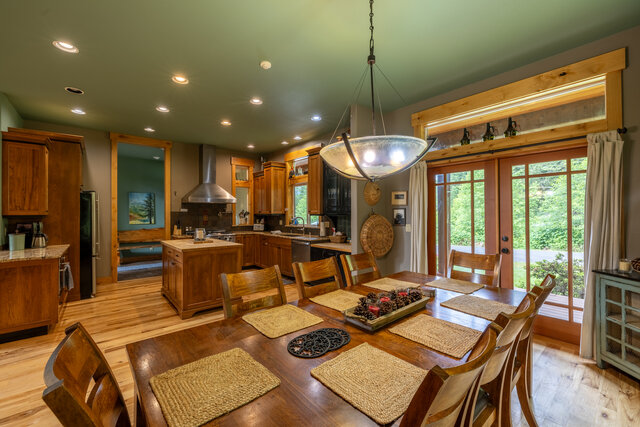 Image 5 for Tahoma Canyon at Mt Rainier