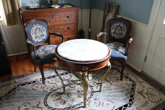 Image 4 for Queen Bed
