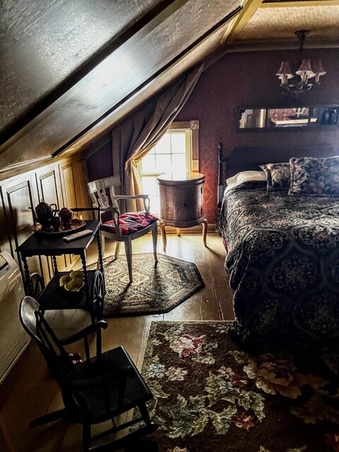 Image 2 for Queen Bed