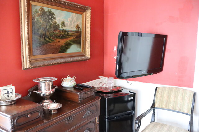Image 3 for Queen Bed