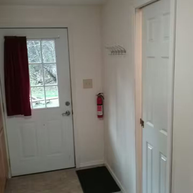 Image 18 for Kodiak Cabin
