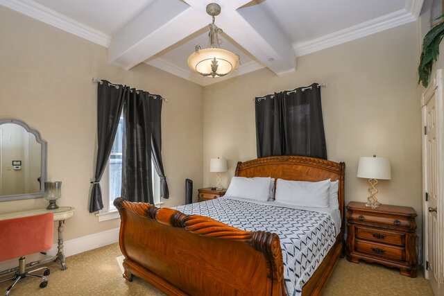 Image 3 for The Bassett Suite ADA Accessible