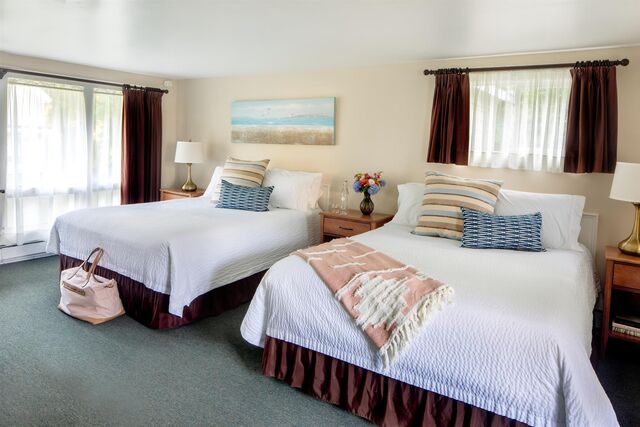 Image 1 for Deluxe Queen