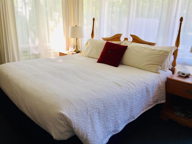 Image 1 for Standard King