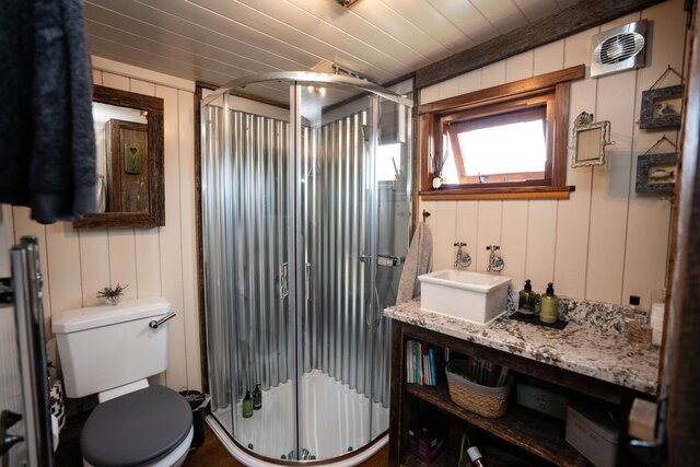 Image 22 for Bailey Huts