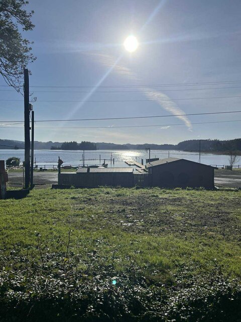 Image 2 for Lake View Full Hookup RV #1