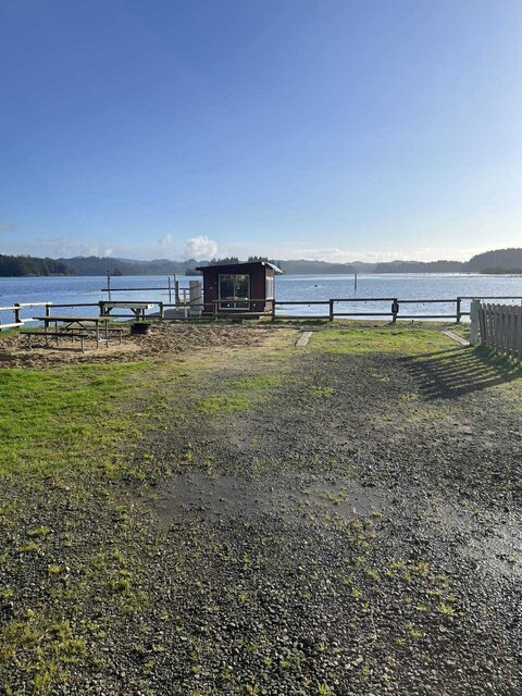 Image 1 for Lakefront RV #G*