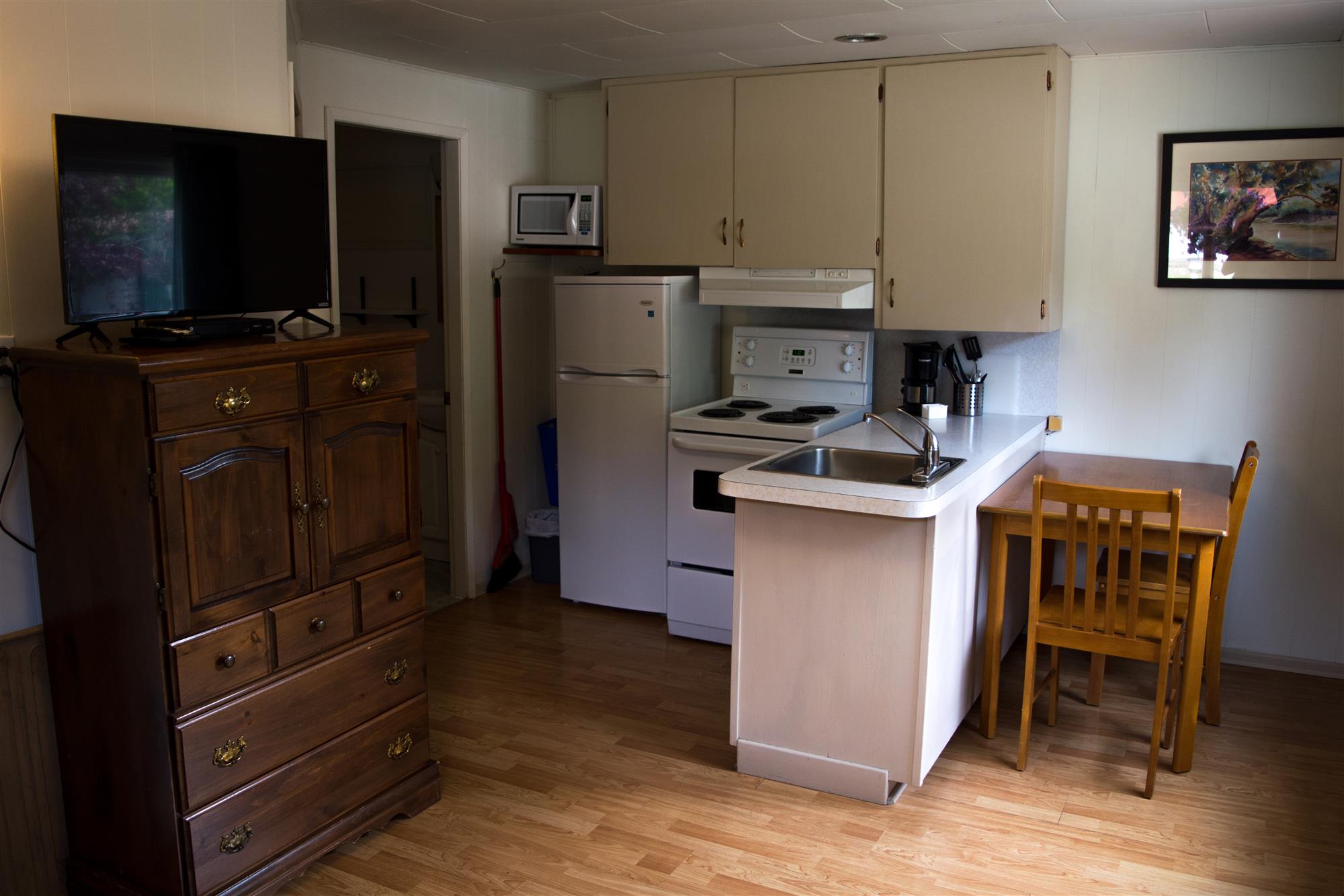 Kaslo Motel Cozy Inn & Vacation Rentals Kaslo, BC Unit 3