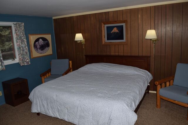 Image 3 for Mountain View (King Bed)