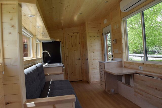 Image 2 for Riverside Kitchen Cabin (Queen Bed)