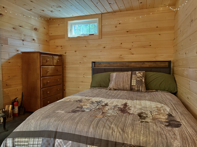 Image 1 for Secluded Queen Cabin Retreat