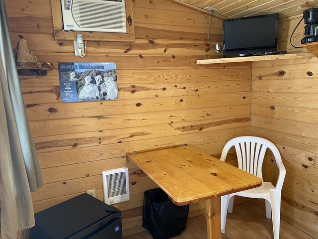 Image 2 for Cabins 1,2,5,9