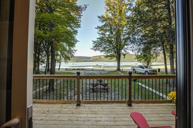 Image 11 for Lucier Beach Front  Tiny Cottage