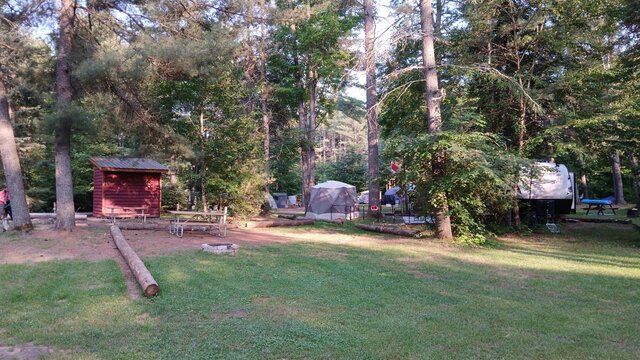 Image 1 for 17) Forest View Back-in | RV Hydro & Water