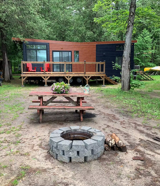Image 1 for Lucier Beach Front  Tiny Cottage