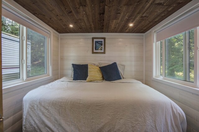 Image 11 for Beach Front Tiny Cottage