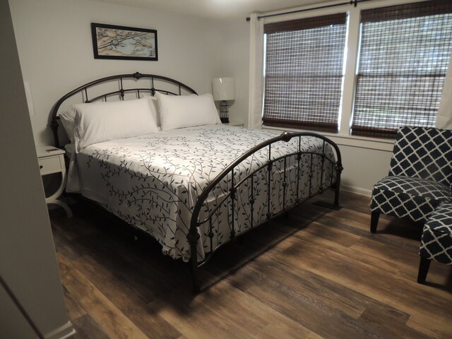 Image 4 for The Turtle Creek Cottage