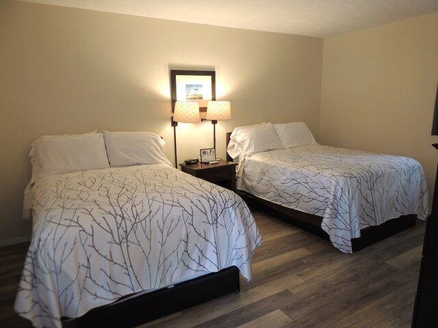 Image 3 for Double room 2 Full Beds, boat parking not in view