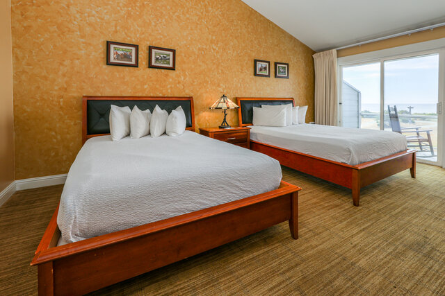 Image 1 for Ocean Front Deluxe 2 Queen