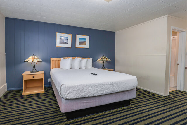 Image 1 for Economy 1 Queen