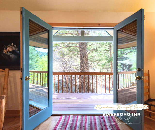 Image 14 for Meadow Bright (Private Outdoor Hot Tub)