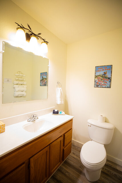 Image 14 for Double Queen + Kitchenette