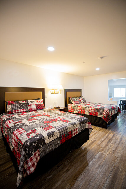 Image 5 for Double Queen + Kitchenette
