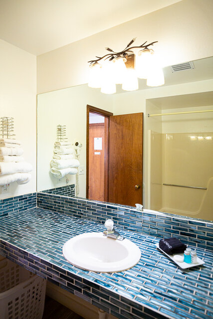 Image 6 for Double Queen of the River