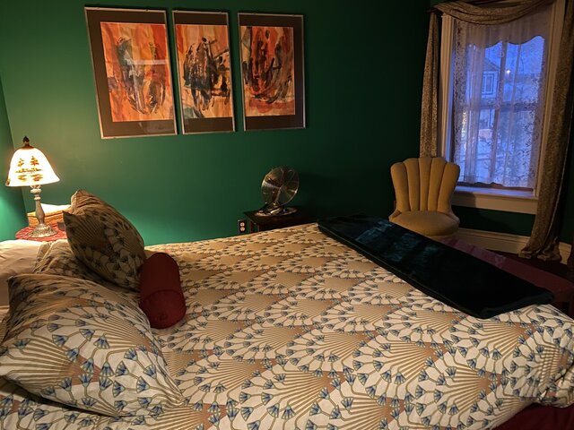 Image 2 for The Green Room