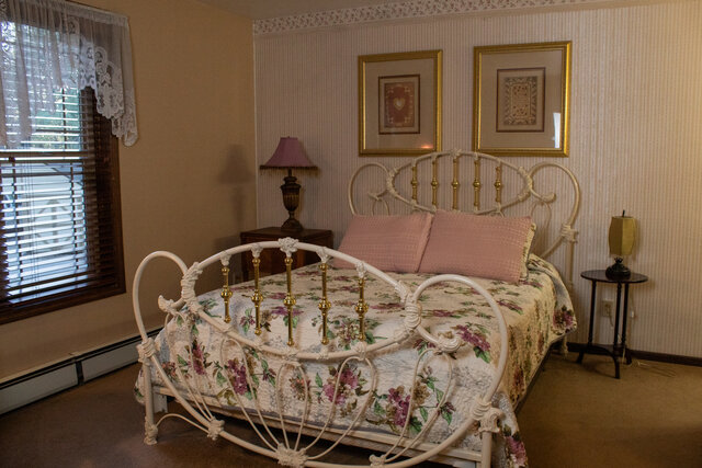 Image 1 for Suite #22/23