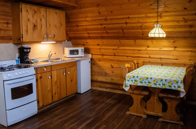 Image 4 for Cabin #6