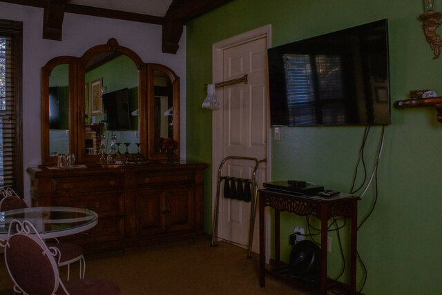 Image 4 for Suite #21