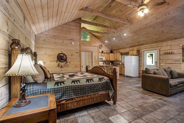 Image 3 for Bear Lodge