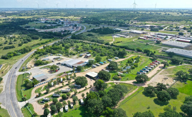 Image 2 for Back-In Economy