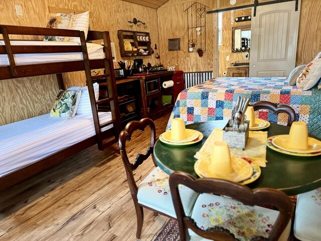 Image 4 for Carriage House - Texas Hill Country Cabin