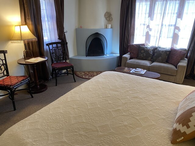 Image 4 for 02) Silver Moon