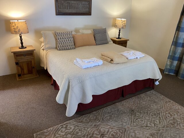 Image 1 for 04) Blue Moon