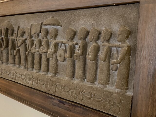 Image 5 for 04) Blue Moon