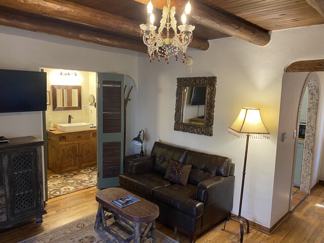 Image 4 for 14) Honeymoon