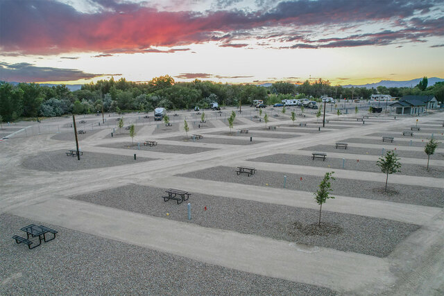 Image 3 for Standard Monthly Pull thru 60'