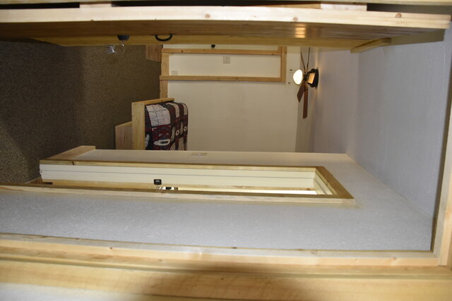 Image 8 for C11) Sunset Sunrise Double Cabin